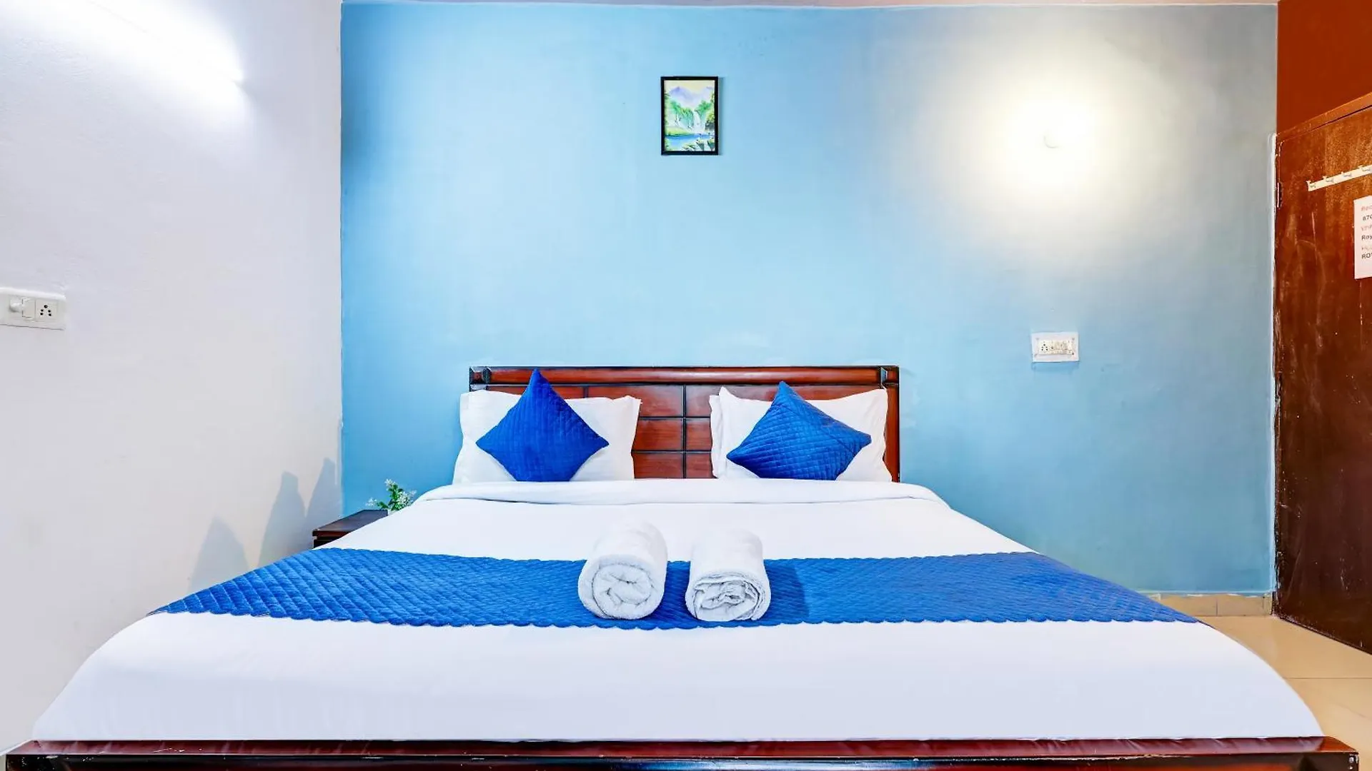 Hotel Great Near Hauz Khas Deer Park New Delhi Guest house